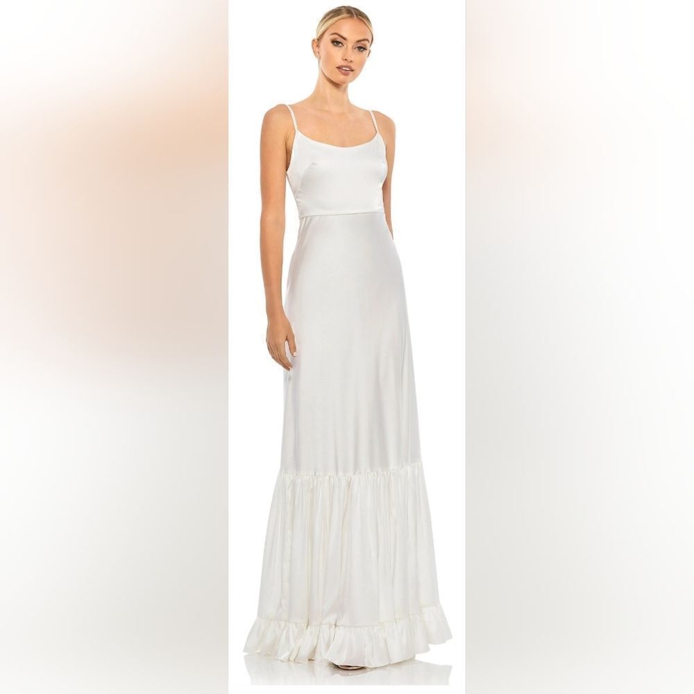 MAC DUGGAL 55381 SCOOP NECK SATIN GOWN NWOT size 10 white